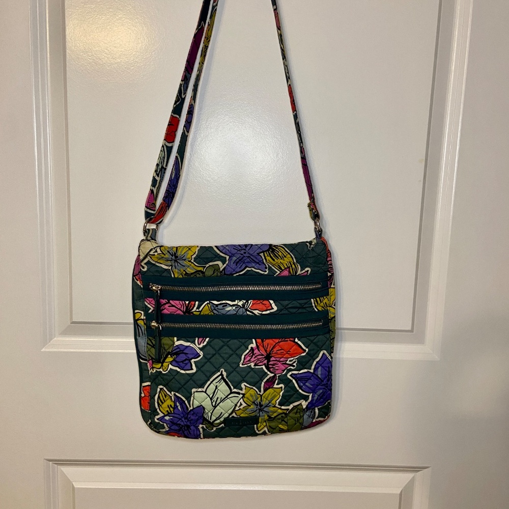 Vera Bradley Floral Quilted Crossbody Shoulder Bag Teal Pink Purple Multi Zip
